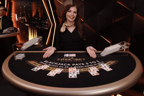 Live Blackjack Online | 21 Card Dealer at Pt Gaming PH